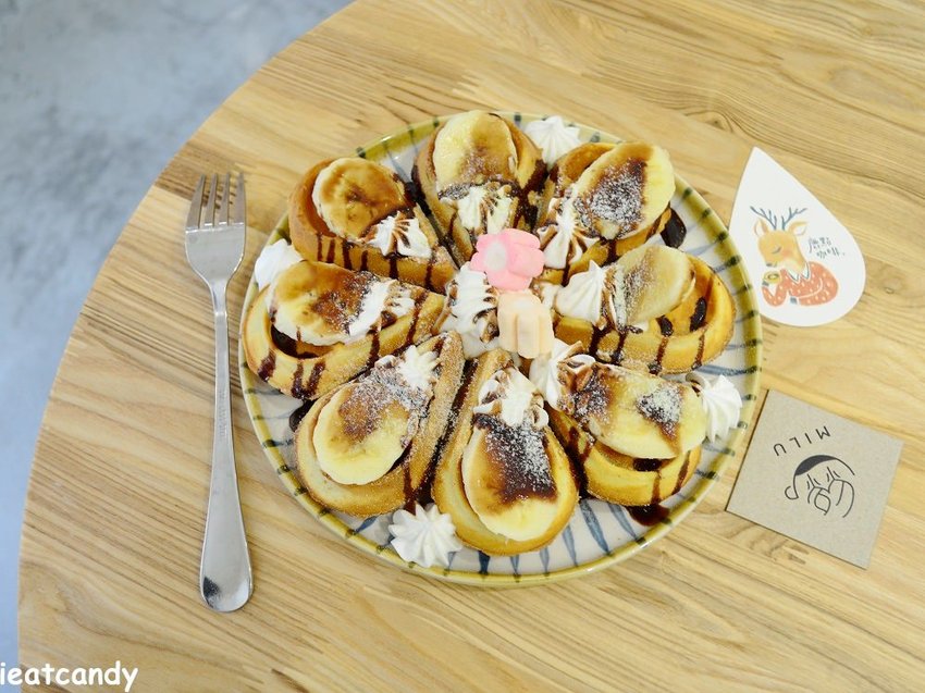 社頭美食_鹿點咖啡糸彔店│社頭新開幕咖啡館，隱藏在熱鬧的市場商圈內！ - 愛伊特candy的分享樂園