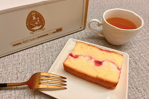 彰化伴手禮推薦！『草莓優酪雙餡蛋糕』連在地人都排隊的彰化伴手禮推薦蓁古早味蛋糕！