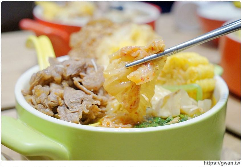 12MINI台中限定新菜單 | 加肉加蛋不加價，配料再升級！！