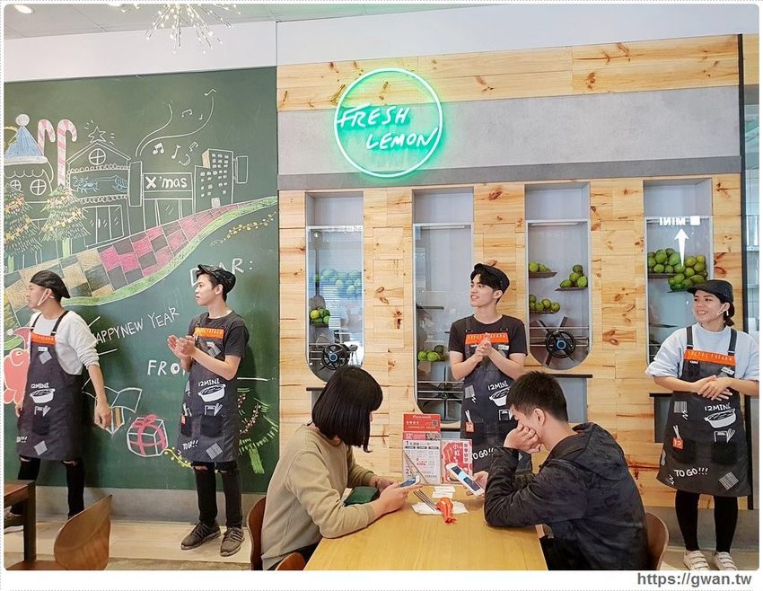 12MINI台中限定新菜單 | 加肉加蛋不加價，配料再升級！！