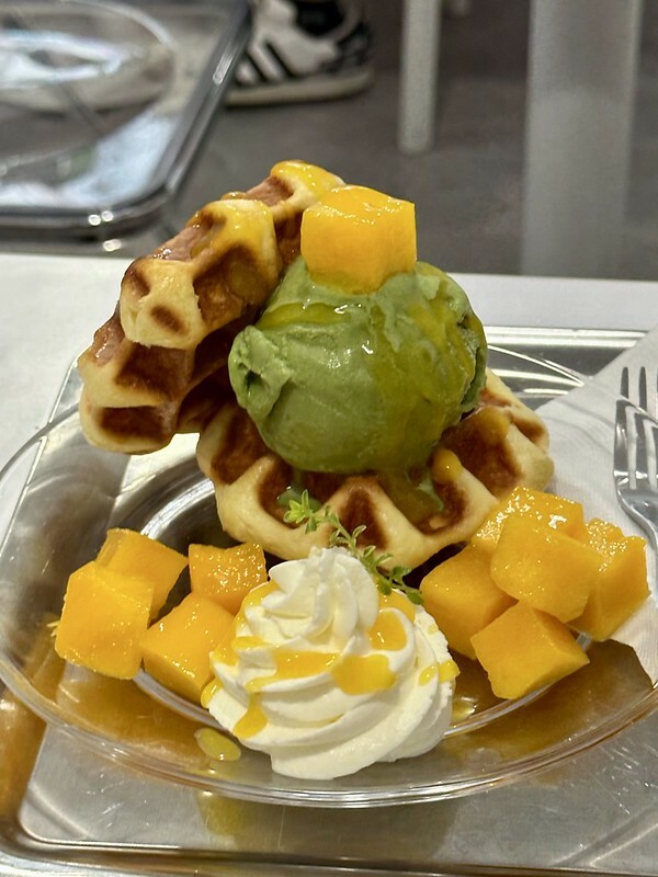 【台灣，台中市，西區】終於吃到「果食男子」（kudamonodanshi ）日式冰品嚕！！ （台中美食/台中風格店）