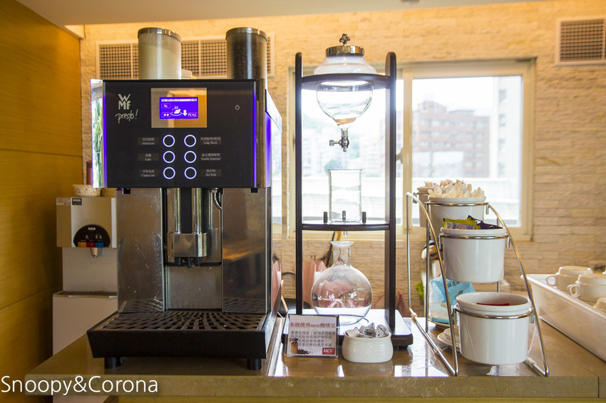 【住宿．新北】碧潭住宿／新加州景觀旅館～緊鄰碧潭水岸與捷運站，親子房附設玩具箱，親子度假好愜意