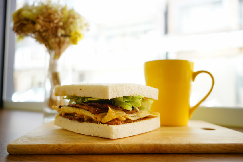 桃園｜醬饌燒肉蛋吐司 美味肉蛋吐司．限量午間燒肉丼推薦！桃園區可外送~ - 奇奇一起玩樂趣