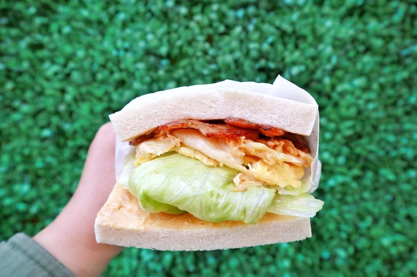 醬饌燒肉蛋吐司