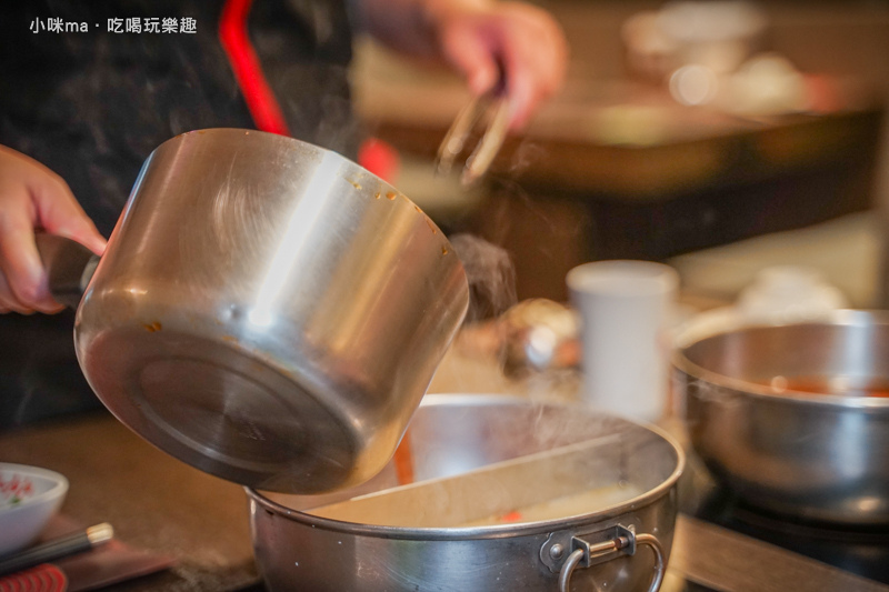 紅九九個人鴛鴦鍋