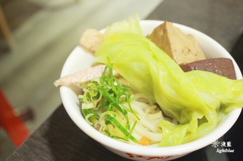 [ 市府站美食 ] 淺藍 × 紅九九個人鴛鴦鍋-市府店～一個人也能大吃鴛鴦鍋的冬日好選擇