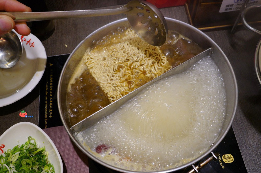 國父紀念館個人麻辣鍋推薦 紅九九