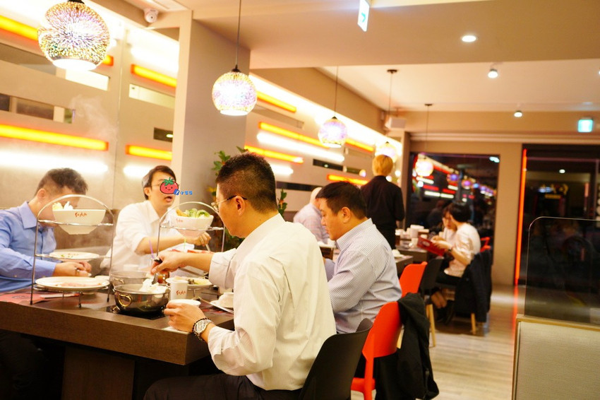 國父紀念館個人麻辣鍋推薦 紅九九