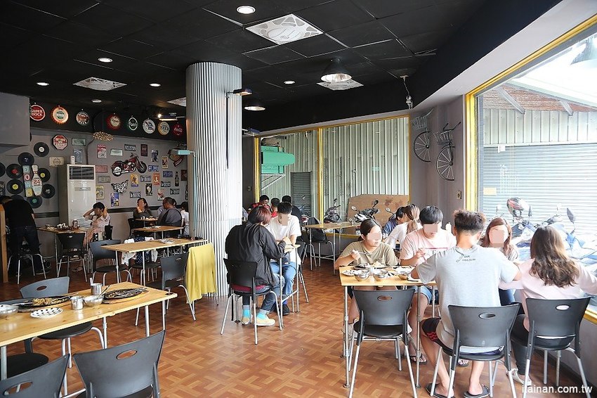 19號倉庫鐵板牛排仁德店~誰說平價吃到飽沒有好牛排?沙拉吧珍珠奶茶無限量供應加麵加飯不加價! - 台南好Food遊