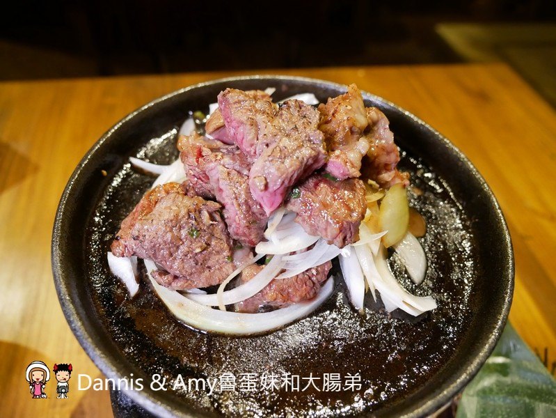 《新竹美食》牛丁次郎坊燒肉丼飯x深夜裡的和魂燒肉x新竹概念店。彰化名店食尚玩家力推新竹也吃得到！菜單必點分享︱  巨城附近餐廳（影片）