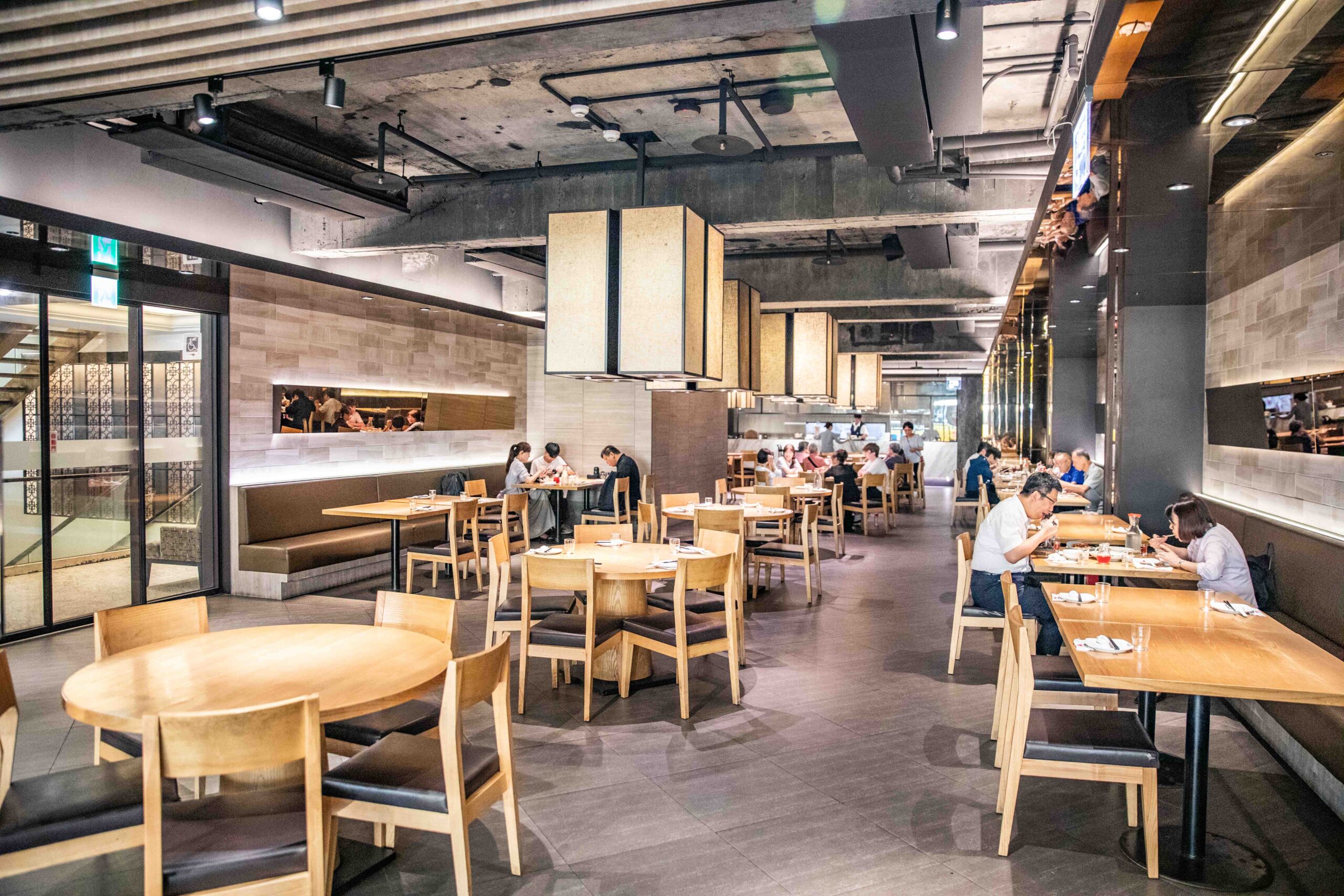 甲天下新台菜料理！海霸王深耕台菜，辦桌經典少人也能爽吃！