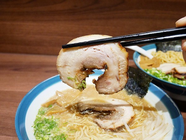 佐丨拉麵:佐一拉麵-台中西屯漢口路道地拉麵 經典醬油、味噌雙味擄獲老饕的胃 想吃拉麵不用跑日本