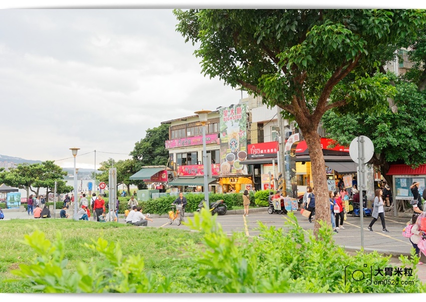 淡水老街必買伴手禮,愛牧手作工坊,招牌杏仁牛軋糖,手工牛軋餅,杏仁豬肉紙,超級涮嘴好吃!可網路宅配,淡水美食推薦,宅配牛軋糖禮盒推薦, - 大胃米粒 DAVID & MILLY