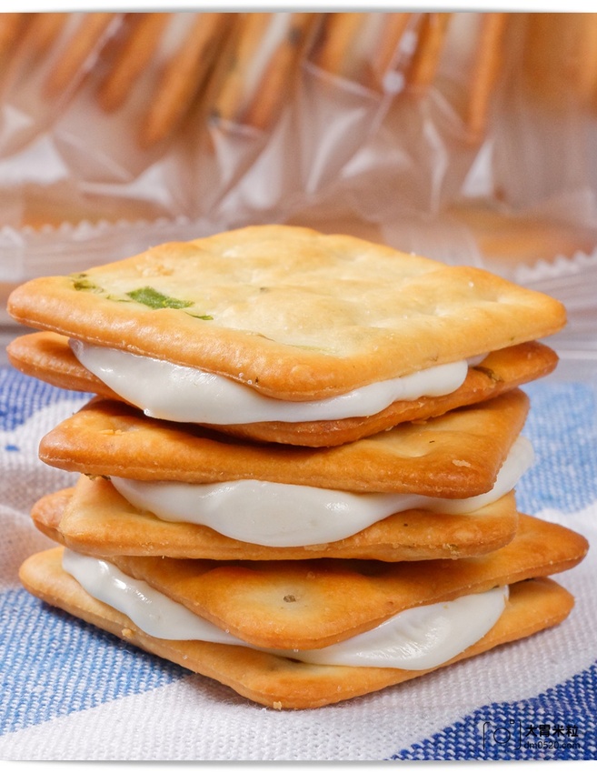 淡水老街必買伴手禮,愛牧手作工坊,招牌杏仁牛軋糖,手工牛軋餅,杏仁豬肉紙,超級涮嘴好吃!可網路宅配,淡水美食推薦,宅配牛軋糖禮盒推薦, - 大胃米粒 DAVID & MILLY