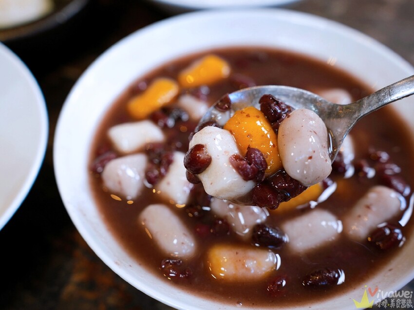 【星仙草】手作湯圓,白玉及芋圓開放宅配了～搭配店家特製花生粉或桂花釀～在家也能輕鬆享用！