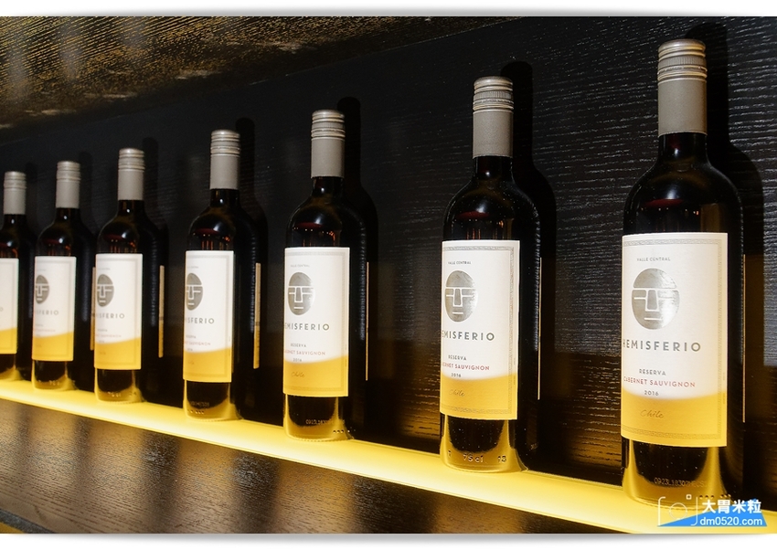 現點現切以克計價濕式熟成牛排！Totsuzen Steak,突然牛排,超值平價,想吃高級牛排不必太正式,立食x自助回收餐盤結帳再享9折,台北大安區牛排推薦,台北大安區美食推薦, - 大胃米粒 DAVI