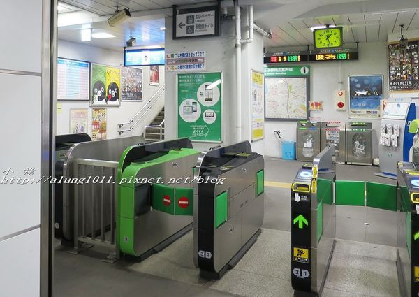 キヨスク王子そば店：飛鳥山下，JR 王子站 / キヨスク王子そば店 / 老人家好手藝，站著嚐鮮好有趣!!