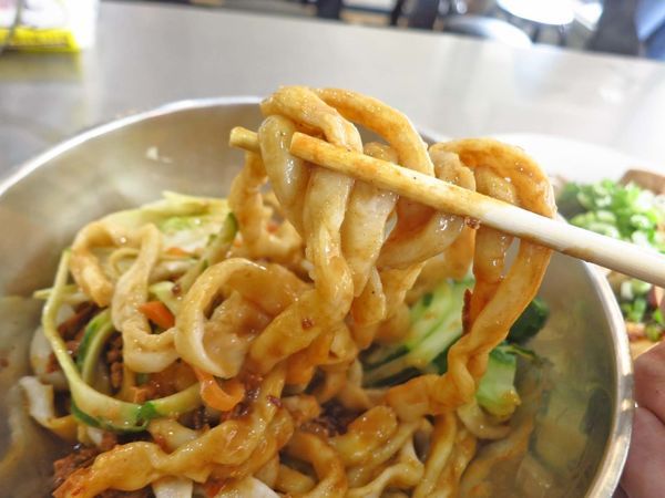【台北美食】彈芽麵-不少人推薦的Q彈有勁美味麵條