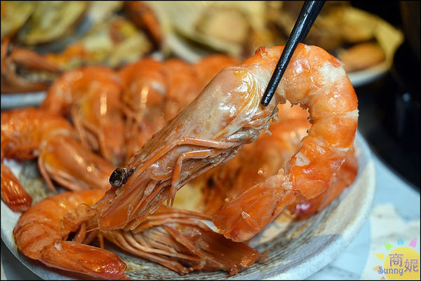 源鍋精緻鍋物：公益路高CP值台式鍋物。源鍋。 紮實澎湃鮮度爆表價位不貴隨便選都好吃