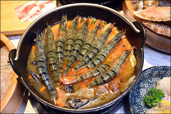 源鍋精緻鍋物：公益路高CP值台式鍋物。源鍋。 紮實澎湃鮮度爆表價位不貴隨便選都好吃