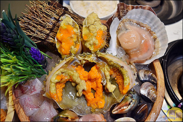 源鍋精緻鍋物：公益路高CP值台式鍋物。源鍋。 紮實澎湃鮮度爆表價位不貴隨便選都好吃