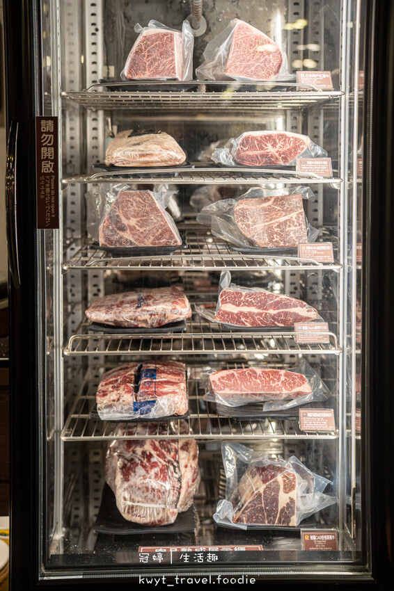 台北萬華區火鍋餐廳_問鼎皇上吉祥麻辣養生鍋西門店,西門町不限時麻辣鍋,免費宮廷服變裝、免費按摩椅、哈根達斯無限吃,萬華區火鍋推薦_2025菜單 – 冠婷生活趣