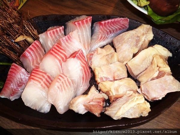 217鍋物31-雞腿鯛魚.JPG