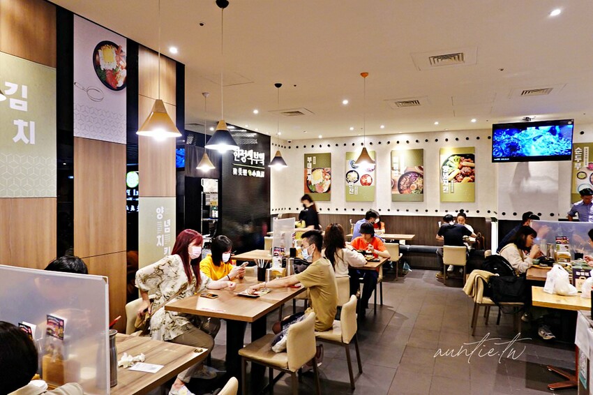 【台北】市政府站｜韓姜熙의小廚房，韓式炸醬麵、辣牛肉定食，霜淇淋吃到飽！