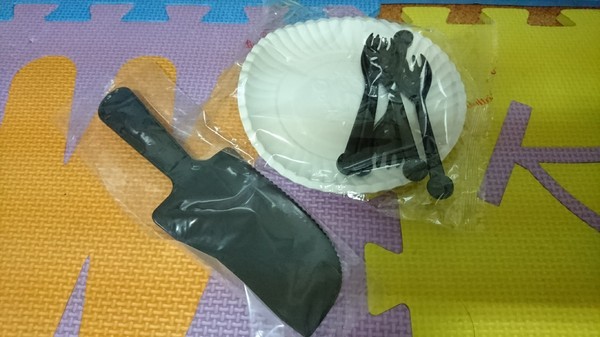 籟恩都格蛋糕塑型館(安吉店)：高雄~籟恩都格蛋糕 Lion Dog V.S 85度C咖啡烘培專賣店~波力蛋糕.飛機蛋糕~慶祝3歲生日~