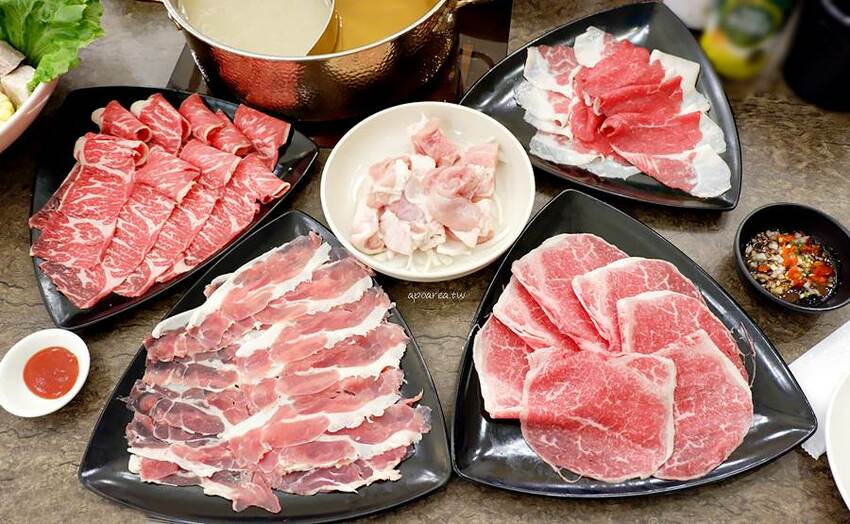 新天地崇德旗艦店。樂食自助百匯3.0升級版，+108元享和牛鍋物放題＋百道美食吃到飽，生猛海鮮無限供應，台中吃到飽推薦 - 🍎 蘋果話日常🍎