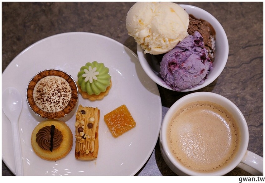 台中這間吃到飽好狂！銅板價升級和牛火鍋吃到飽，不限時、免停車費，還有免費兒童遊戲區！