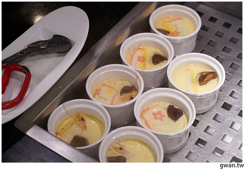 台中這間吃到飽好狂！銅板價升級和牛火鍋吃到飽，不限時、免停車費，還有免費兒童遊戲區！