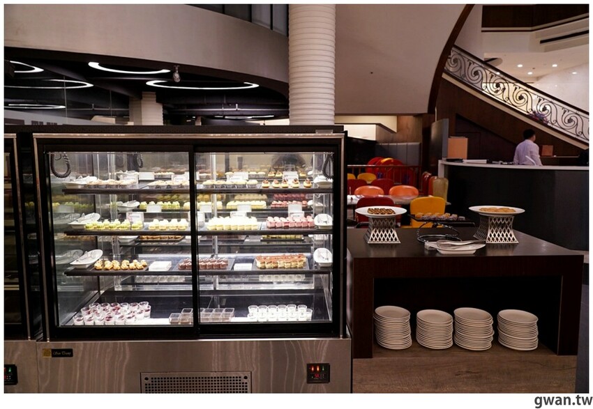 台中這間吃到飽好狂！銅板價升級和牛火鍋吃到飽，不限時、免停車費，還有免費兒童遊戲區！