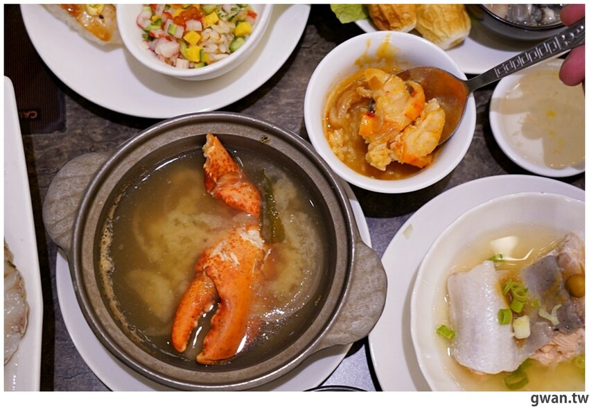 台中這間吃到飽好狂！銅板價升級和牛火鍋吃到飽，不限時、免停車費，還有免費兒童遊戲區！