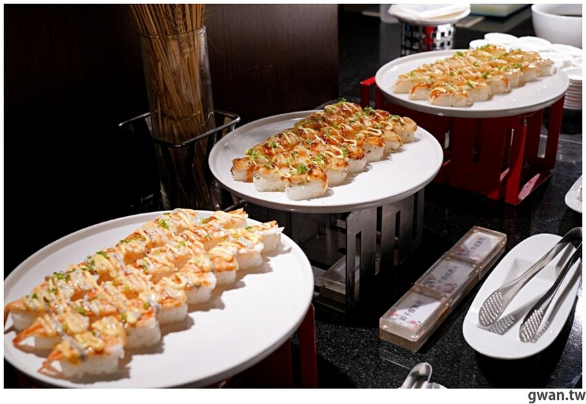 台中這間吃到飽好狂！銅板價升級和牛火鍋吃到飽，不限時、免停車費，還有免費兒童遊戲區！