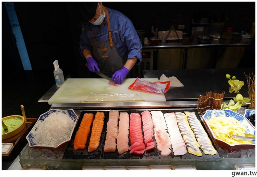 台中這間吃到飽好狂！銅板價升級和牛火鍋吃到飽，不限時、免停車費，還有免費兒童遊戲區！