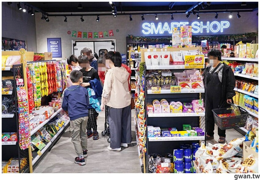 台中這間吃到飽好狂！銅板價升級和牛火鍋吃到飽，不限時、免停車費，還有免費兒童遊戲區！