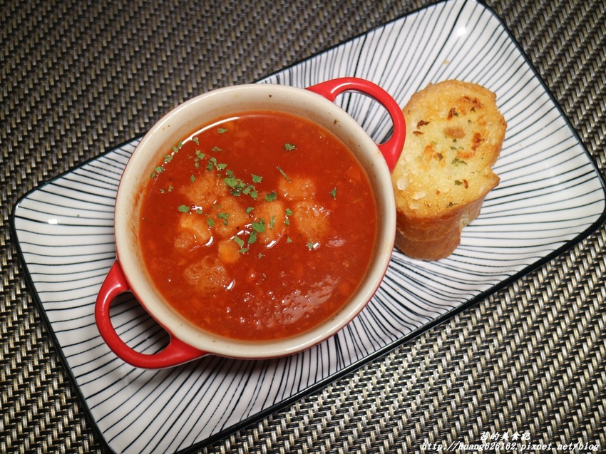 IMG_3008.JPG IMG_3008.JPG