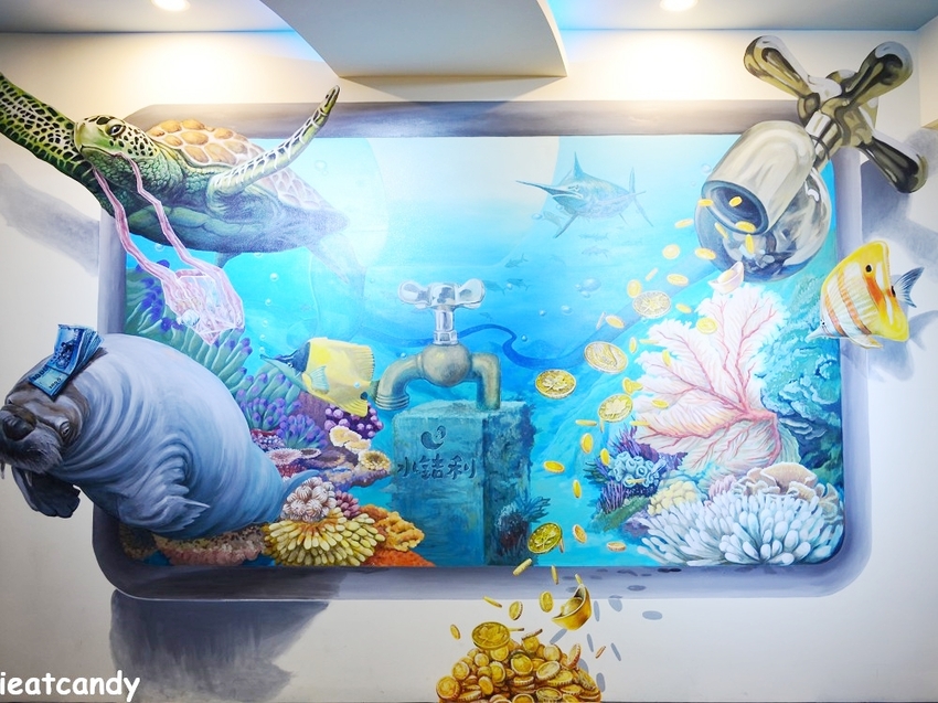 彰化新景點！整面3D彩繪牆，戲水池、白沙遊戲區，一枚硬幣可以玩半天。
