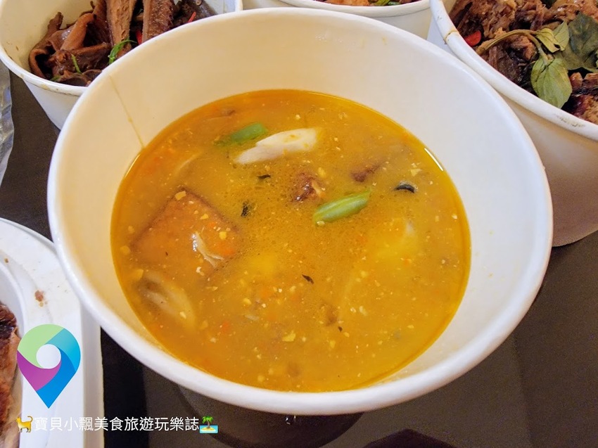 [食]台北 抗疫相挺 美食加油!!!~外帶限定 多種沾醬讓烤鴨更美味 享鴨 烤鴨與中華料理