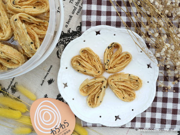 酒飽甜千層蛋捲:台中伴手禮推薦│酒飽甜千層蛋捲〃愛心造型蛋捲超療癒,送禮自用兩相宜~