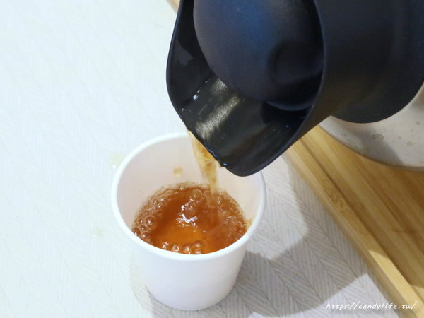 酒飽甜千層蛋捲:台中伴手禮推薦│酒飽甜千層蛋捲〃愛心造型蛋捲超療癒,送禮自用兩相宜~