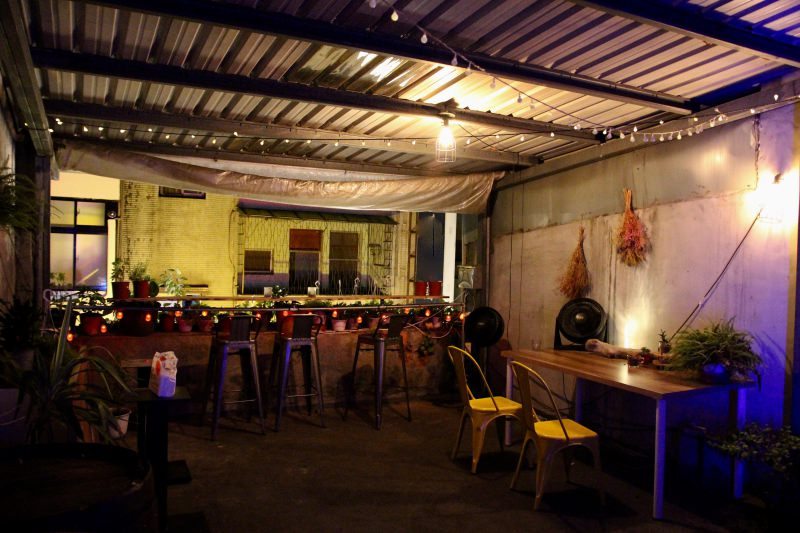 [台北]信義安和酒吧推薦『半路Bar Halfway There』超狂火鍋調酒 氣氛棒低調隱密