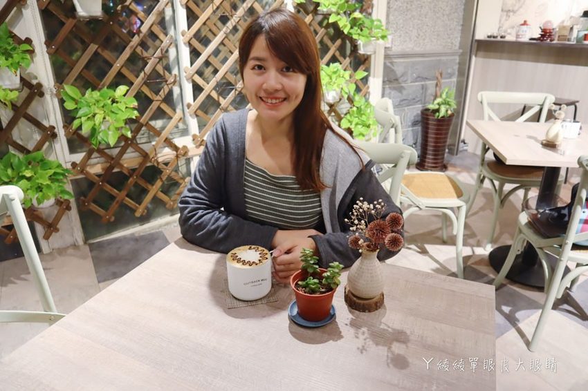 台中雞排推薦｜熊掌香雞排，這家雞排店看緣份！台中問事雞排贈有緣人竹林觀音籤詩