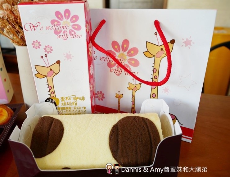 《新竹新豐下午茶推薦》豐蛋糕咖啡烘焙館下午茶推薦。平價美食爆漿NG泡芙只要10元銅板價好便宜。健康米布丁大人小孩都愛。內用黑咖啡免費喝︱明新科技大學附近(影片)