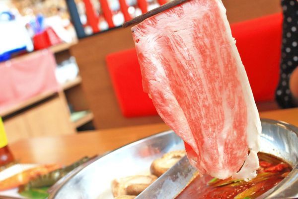 【台北美食】馬太郎鍋物-不到700元和牛無限量火鍋吃到飽