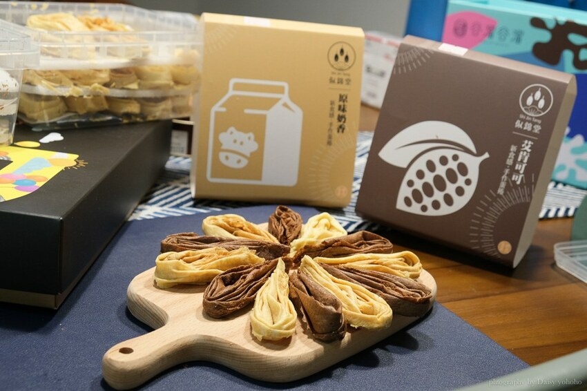 中秋節秒殺訂購禮盒，酒飽甜「空氣感」微笑 :D 千層蛋捲，好吃不掉屑