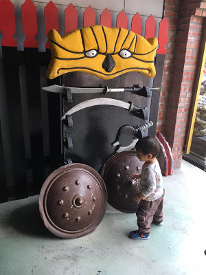 [台南旅遊] 白河萬里長城文化主題館｜仿萬里長城風情的登山步道、看得到摸得到的兵馬俑和台灣文物、彷彿穿梭到古代宮廷的古裝體驗，適合親子旅遊休閒的台南新景點！