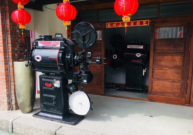 [台南旅遊] 白河萬里長城文化主題館｜仿萬里長城風情的登山步道、看得到摸得到的兵馬俑和台灣文物、彷彿穿梭到古代宮廷的古裝體驗，適合親子旅遊休閒的台南新景點！