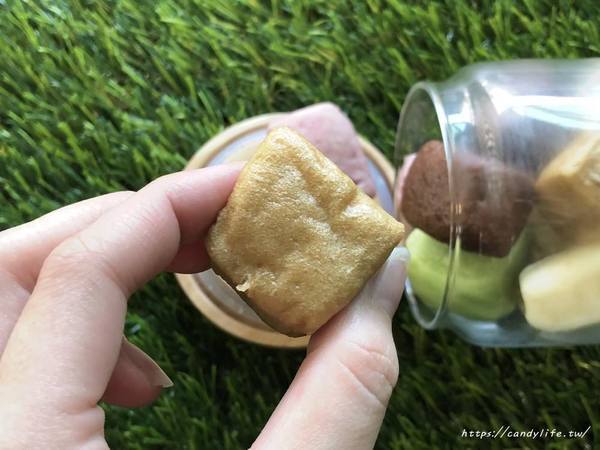 盧大爸 手工饅頭 彩虹小饅頭:台中美食│盧大爸 手工饅頭 彩虹小饅頭〃14年老店,超夯彩虹小饅頭,宅配訂單已排到兩個月後啦~